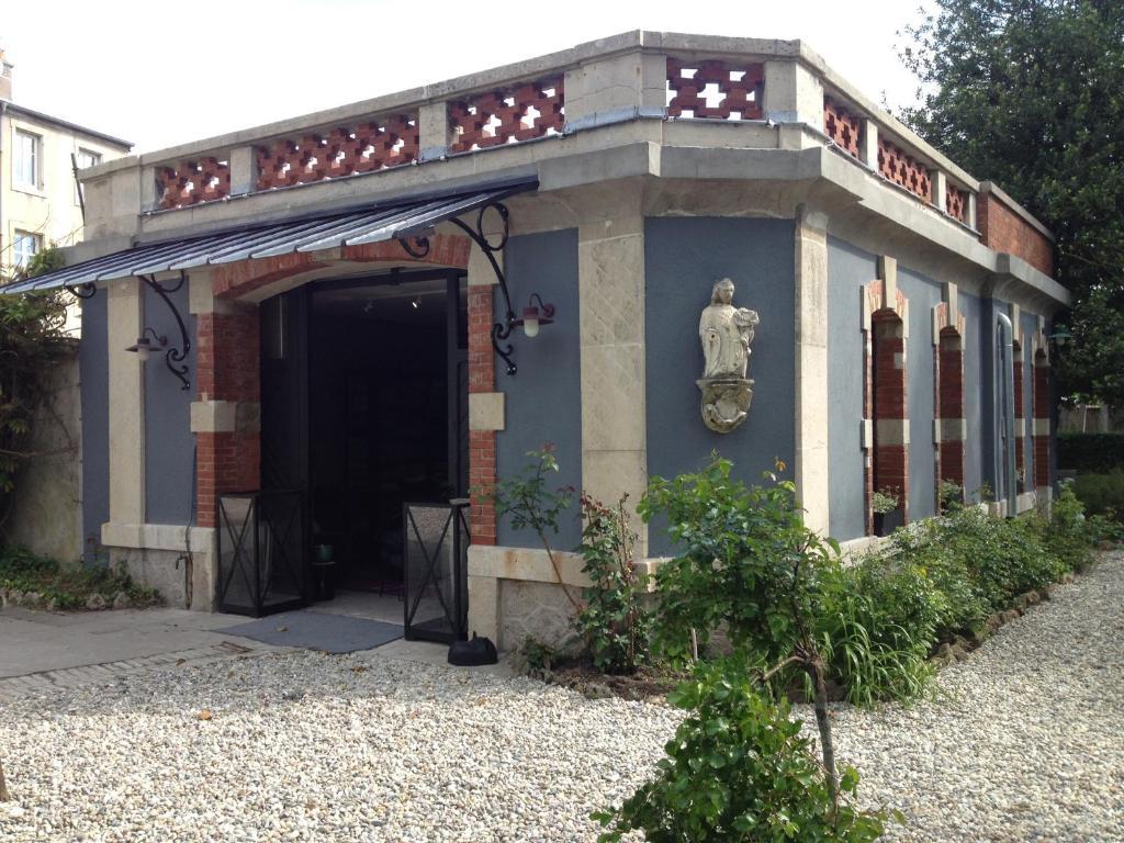 La Villa 1901 Нанси Екстериор снимка